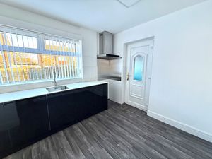 Photo 12- click for photo gallery